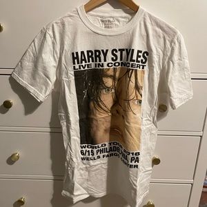 harry styles super rare live on tour 2018 wells fargo t shirt medium